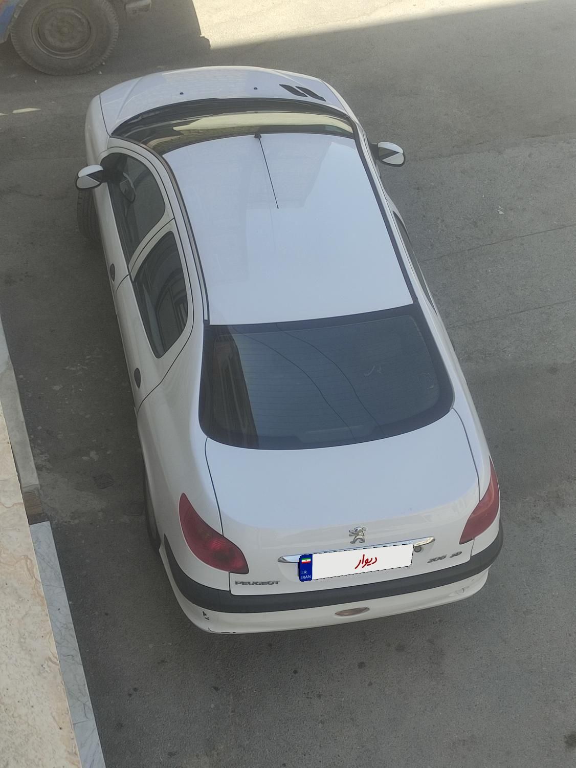 پژو ۲۰۶ صندوق دار v8 - 1390