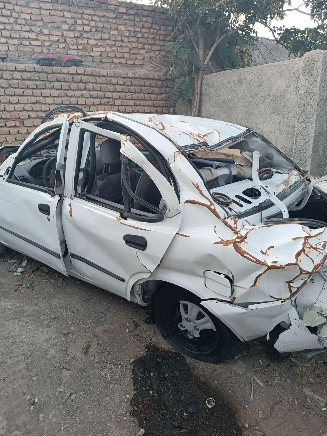 تیبا صندوق دار SX - 1398