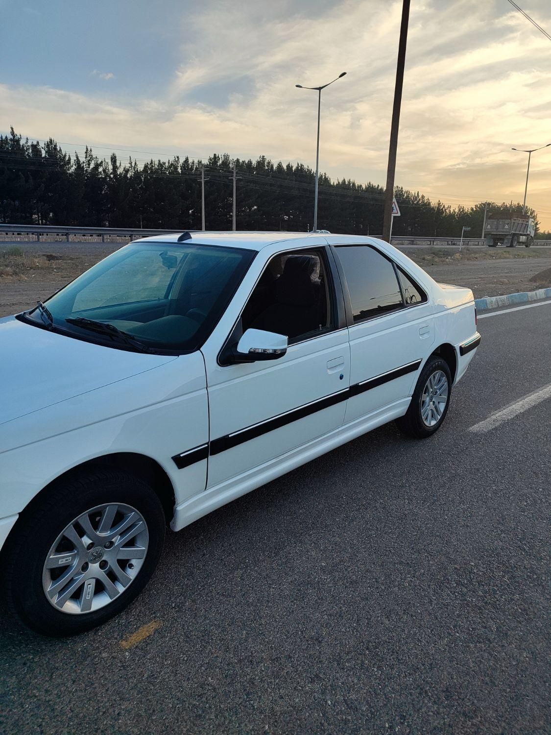 پژو پارس ELX-XU7P سفارشی - 1402