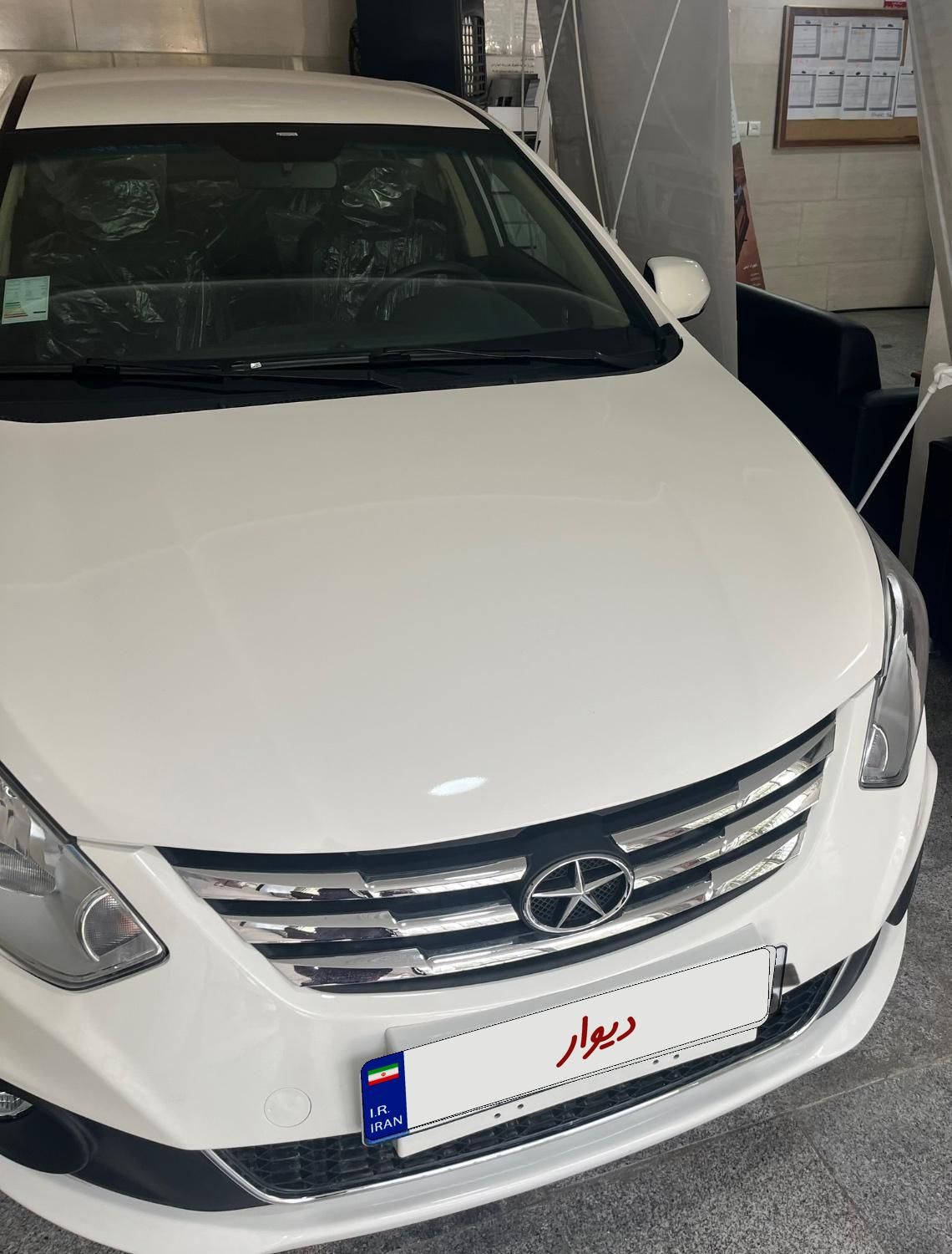 جک J4 اتوماتیک ساده - 1404