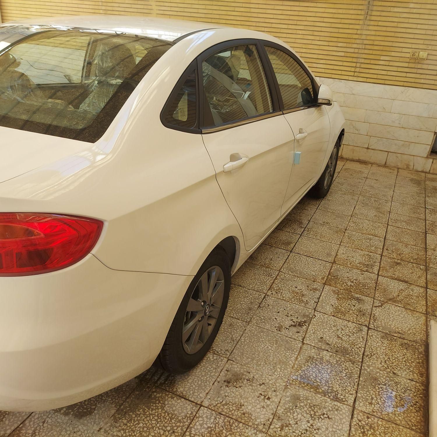 جک J4 اتوماتیک ساده - 1404