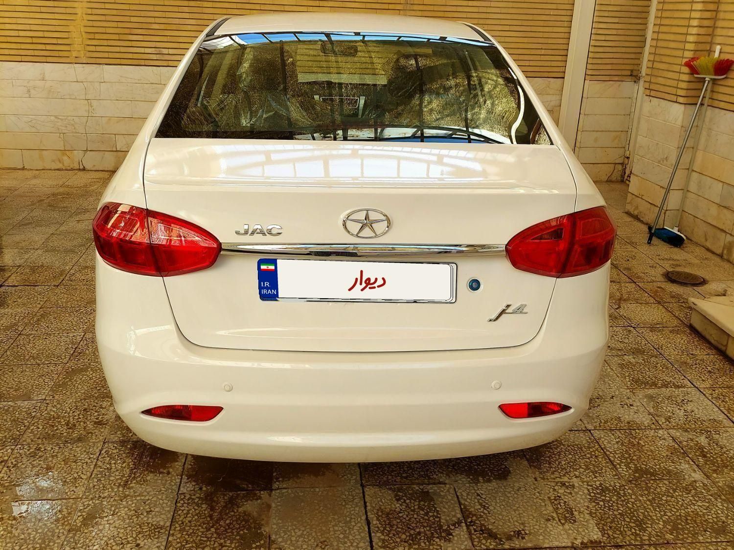 جک J4 اتوماتیک ساده - 1404