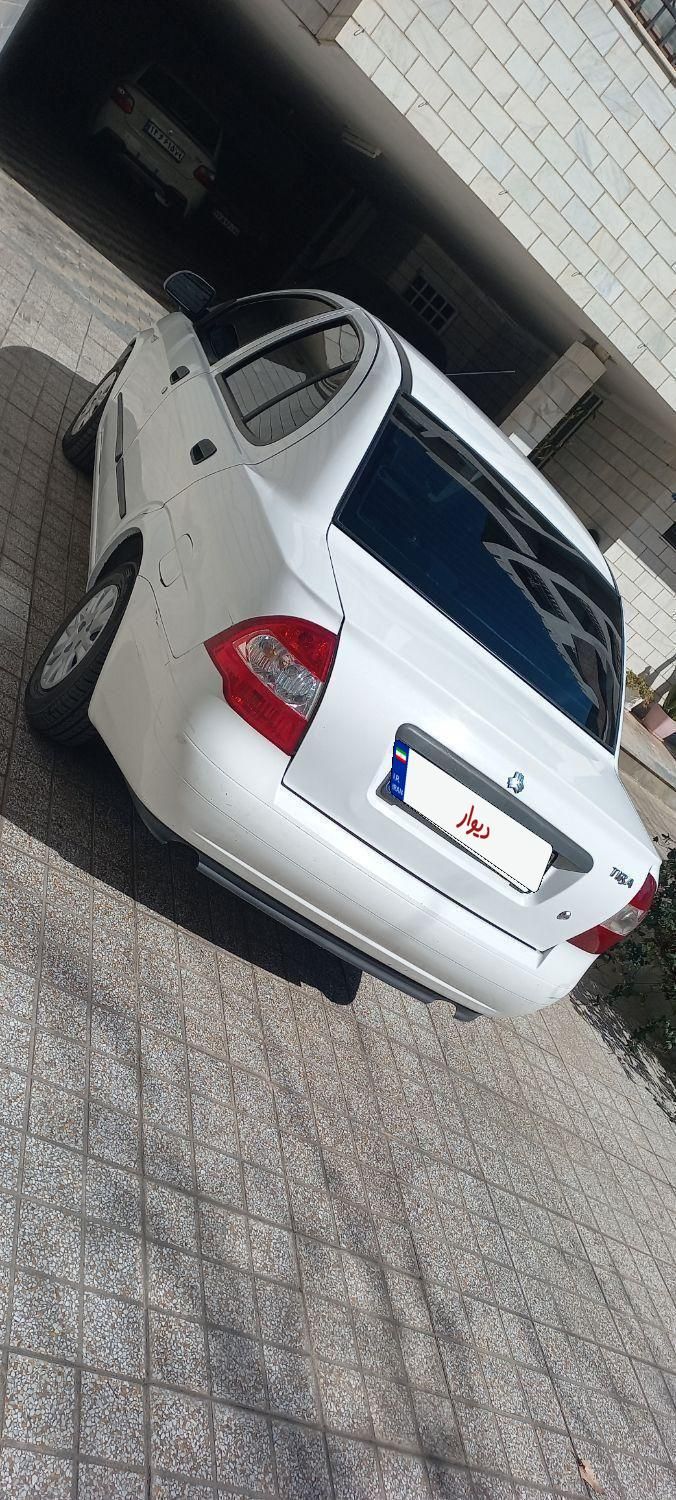 تیبا صندوق دار SX - 1398