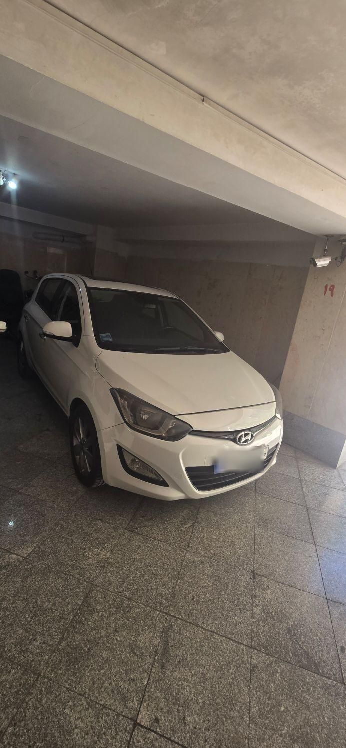 هیوندای i20 فول وارداتی - 2015