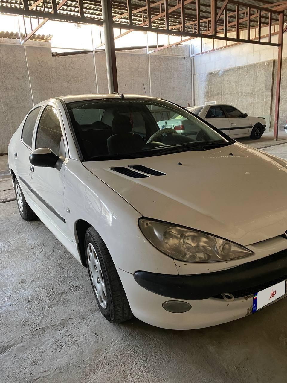 پژو ۲۰۶ صندوق دار v8 - 1391
