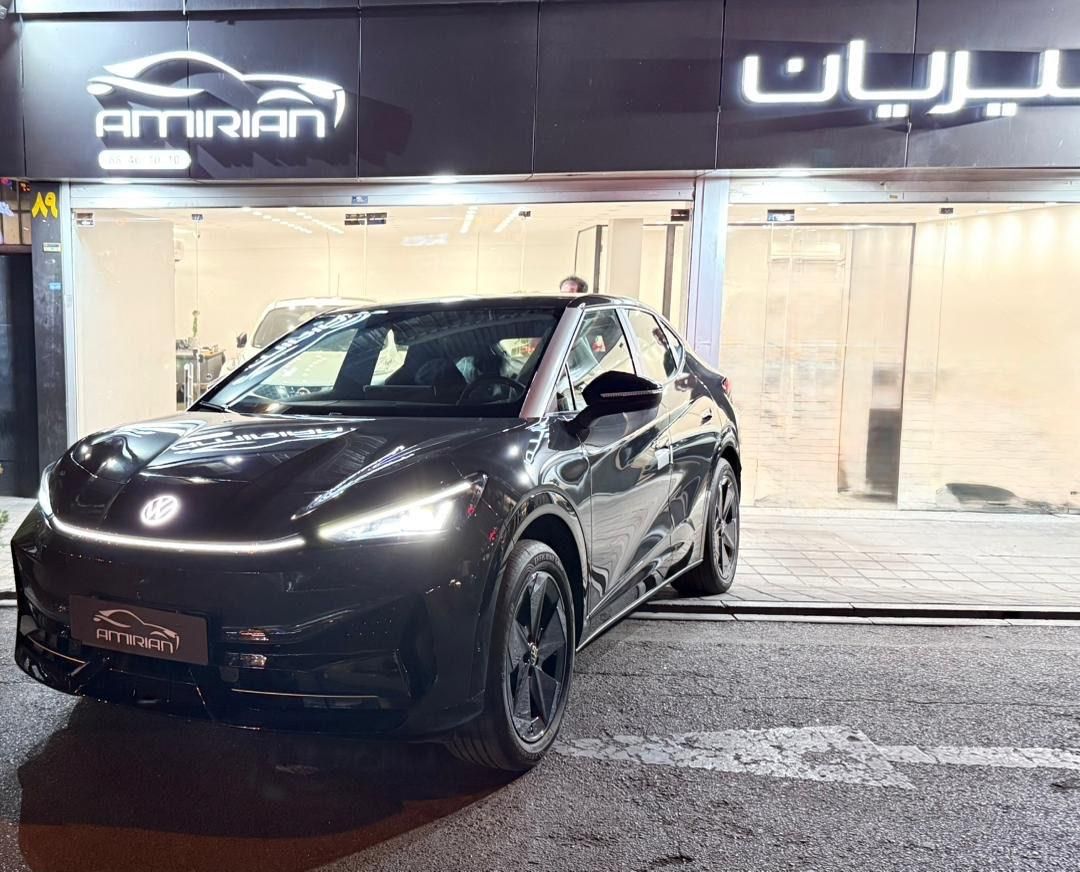 فولکس گلف GTI - 2024