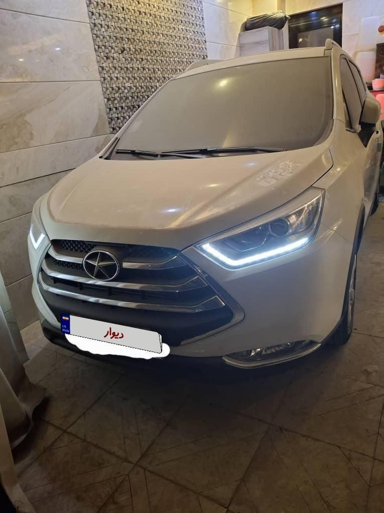 جک S3 اتوماتیک - 1402