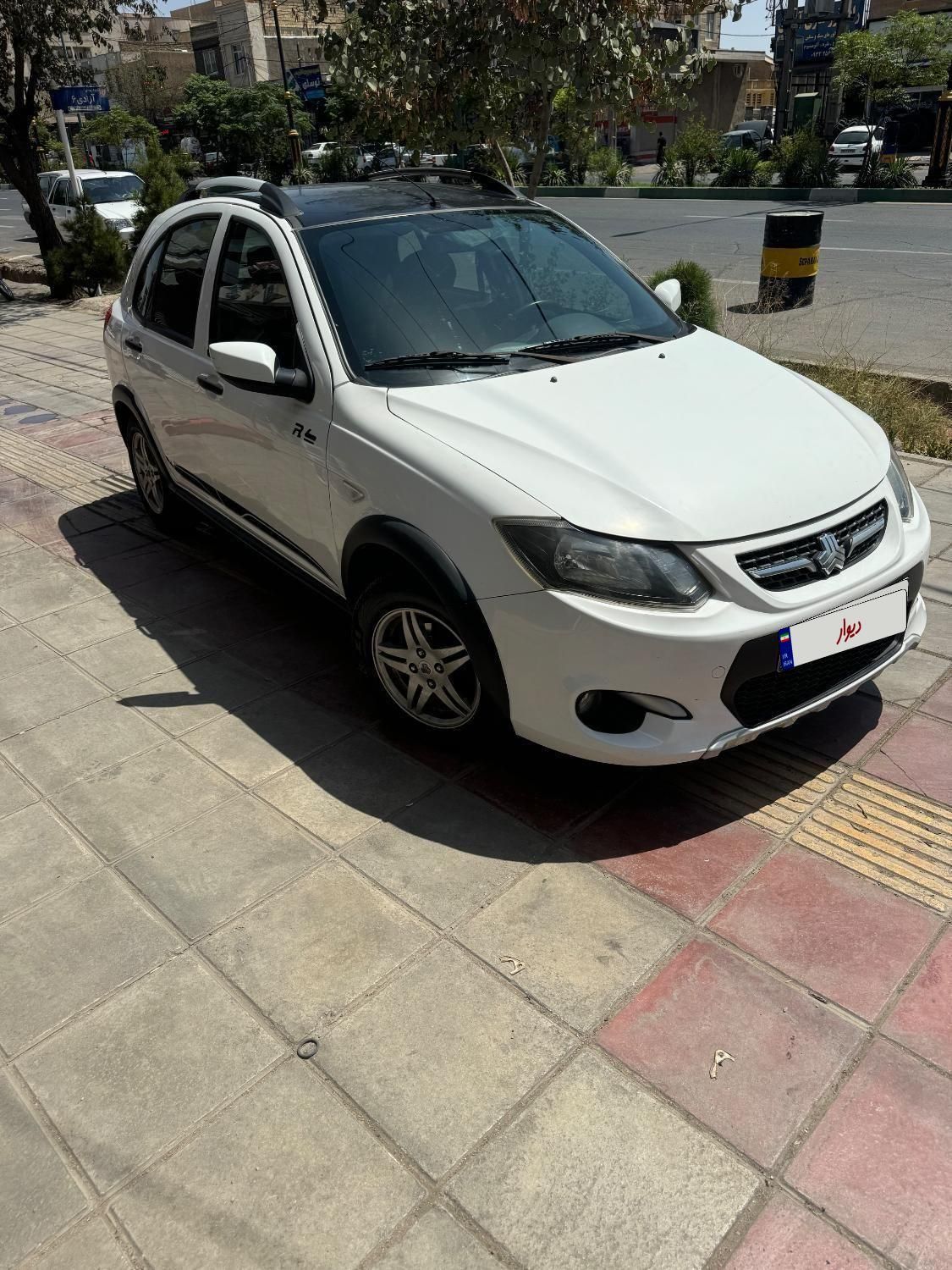 خودرو کوییک، R آگهی ann_19502009