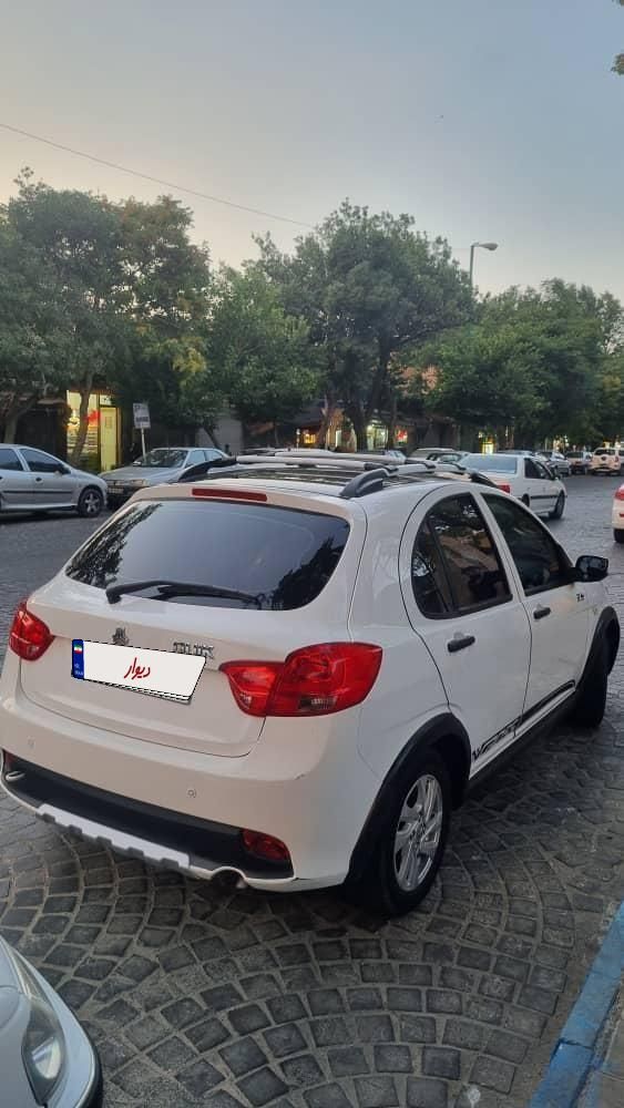 کوییک R دنده‌ای - 1399