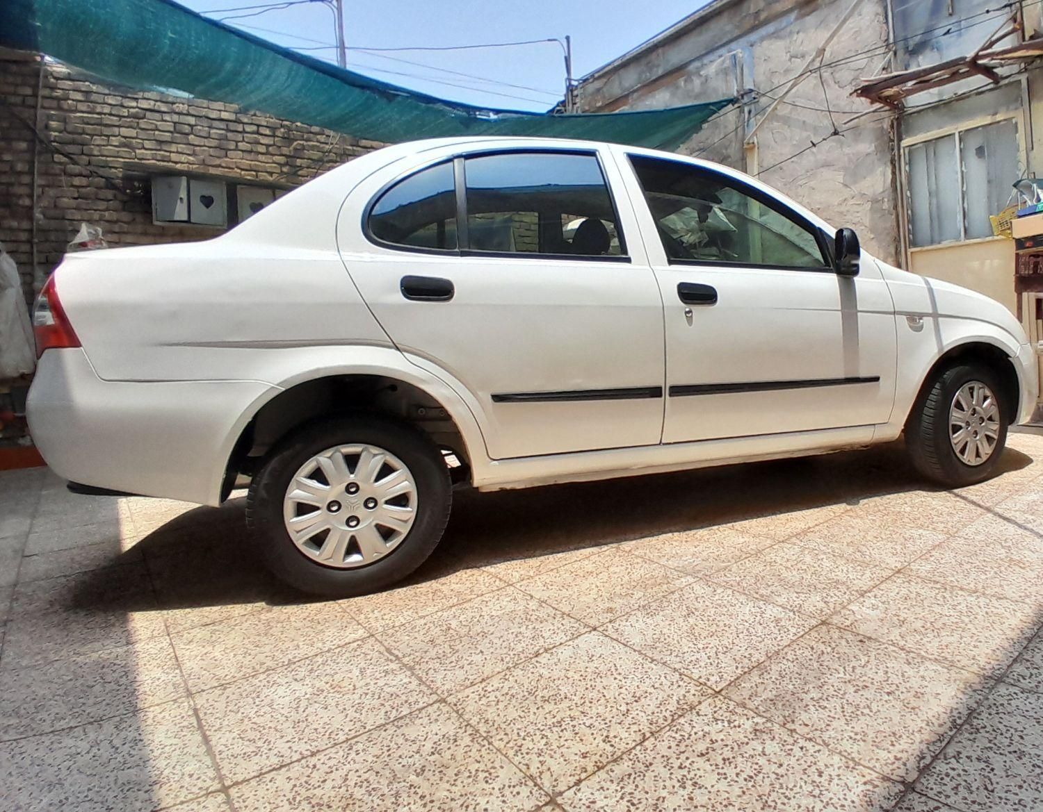 تیبا صندوق دار SX - 1396