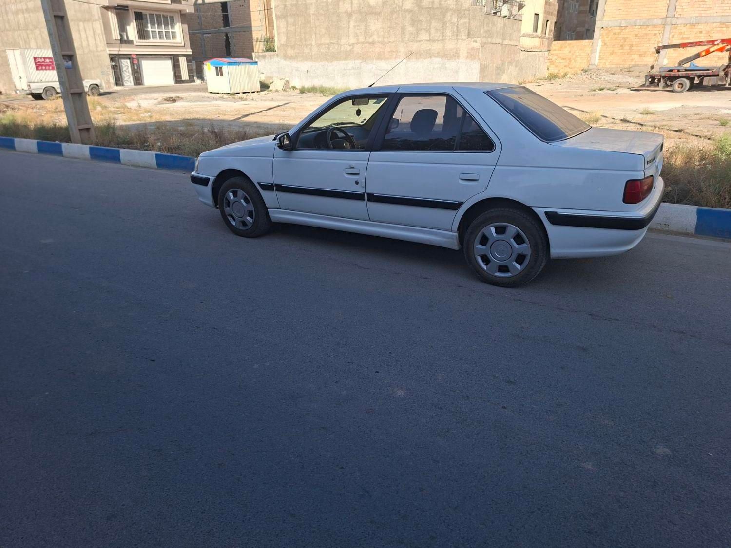 پژو پارس XU7P - 1401