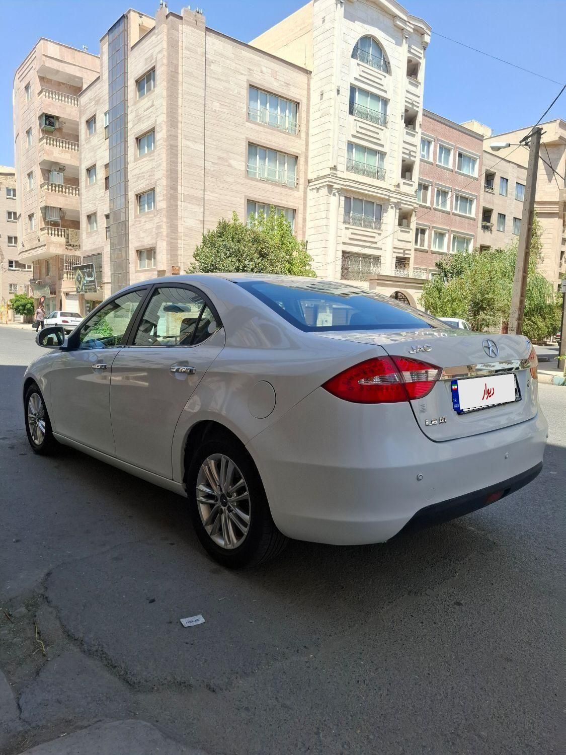 جک J5 اتوماتیک - 1396