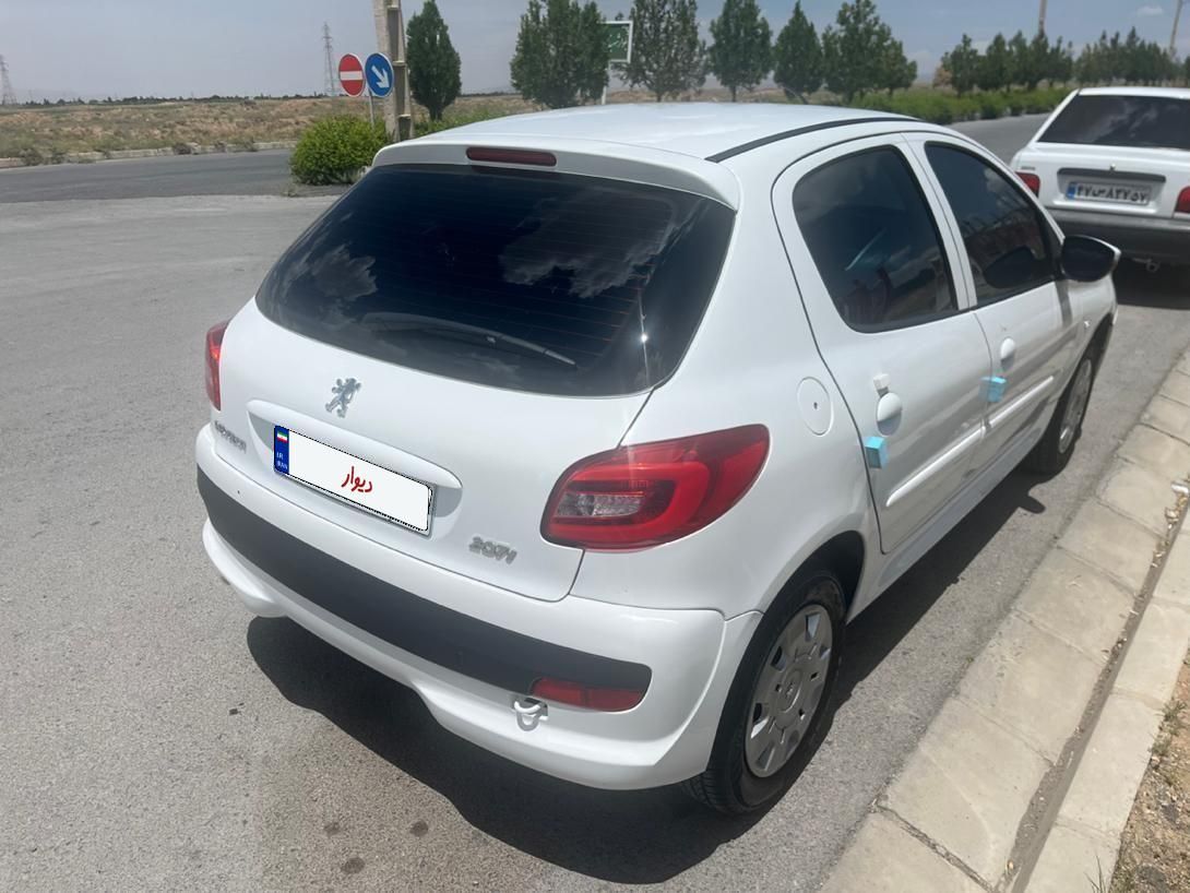 پژو 207 دنده‌ای TU3 - 1402