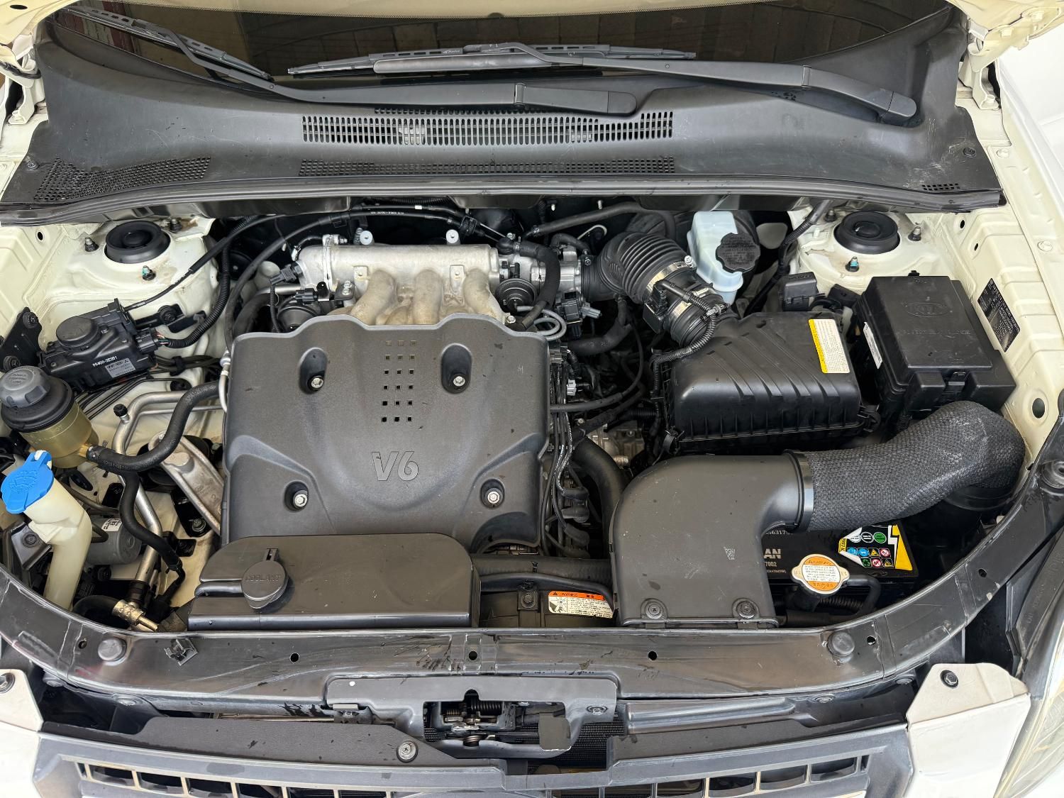 کیا اسپورتیج 6 سیلندر 2700cc - 2010