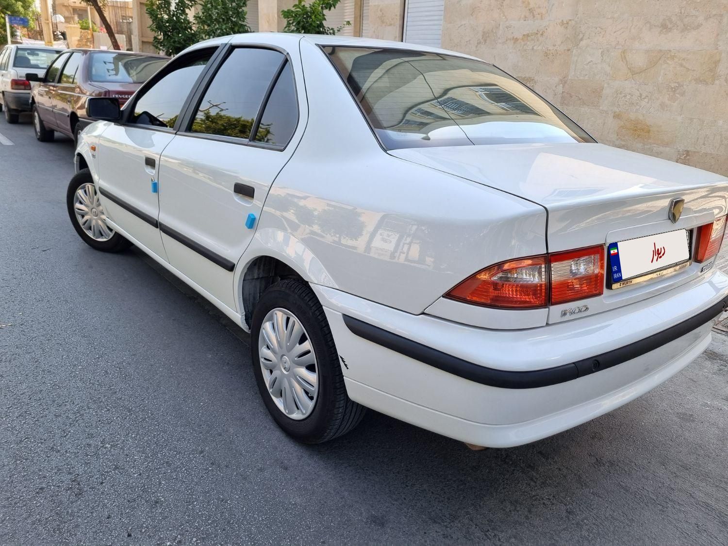 سمند LX XU7 - 1396