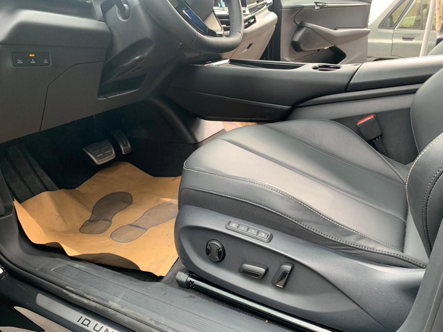 فولکس گلف GTI - 2024
