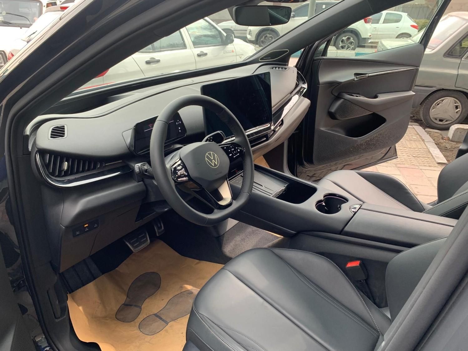 فولکس گلف GTI - 2024