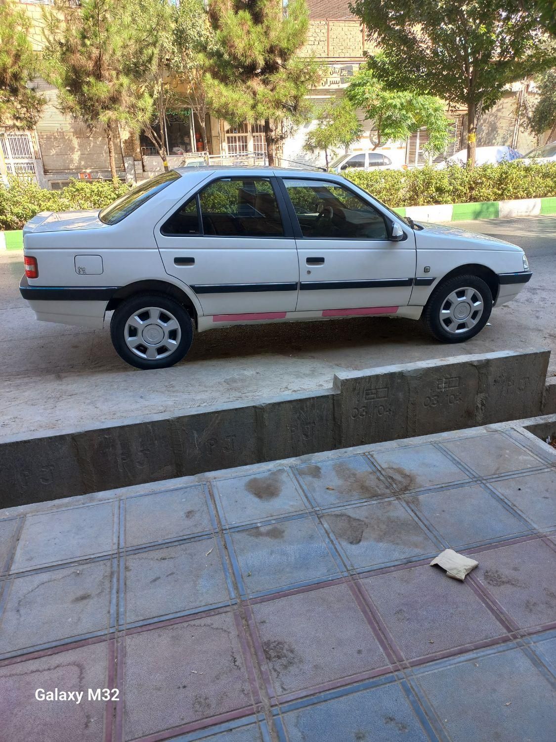 پژو 405 SLX بنزینی TU5 - 1400