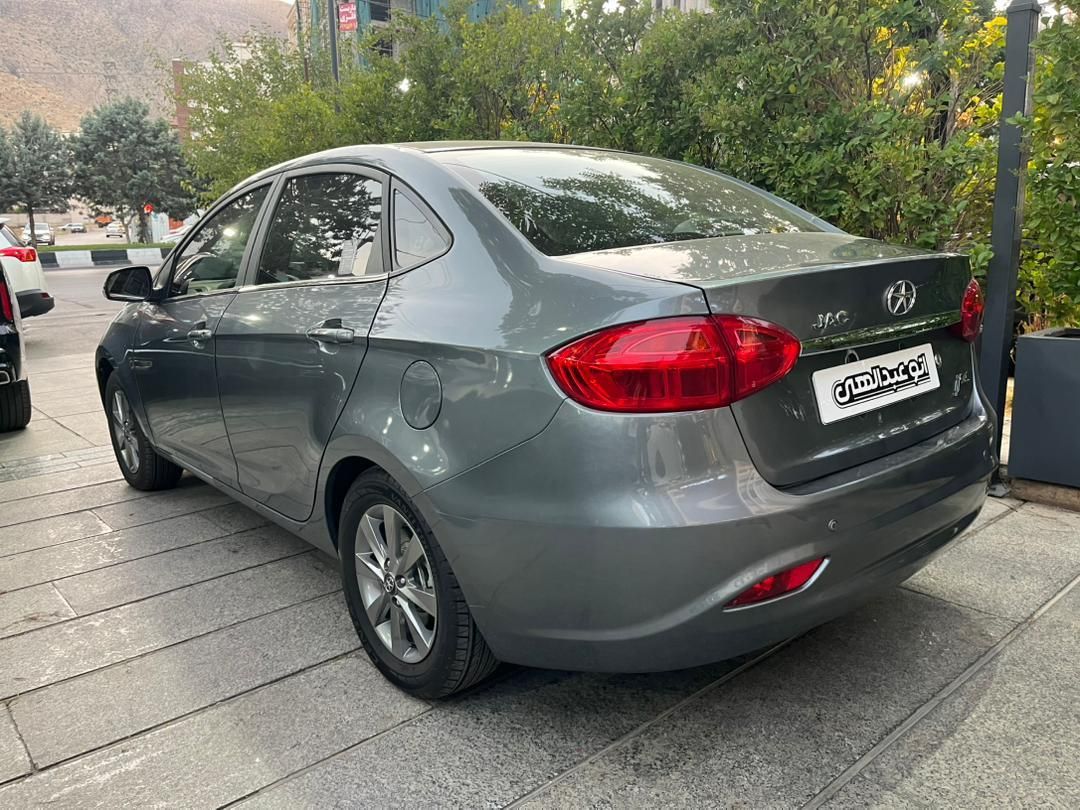 جک J4 اتوماتیک ساده - 1401