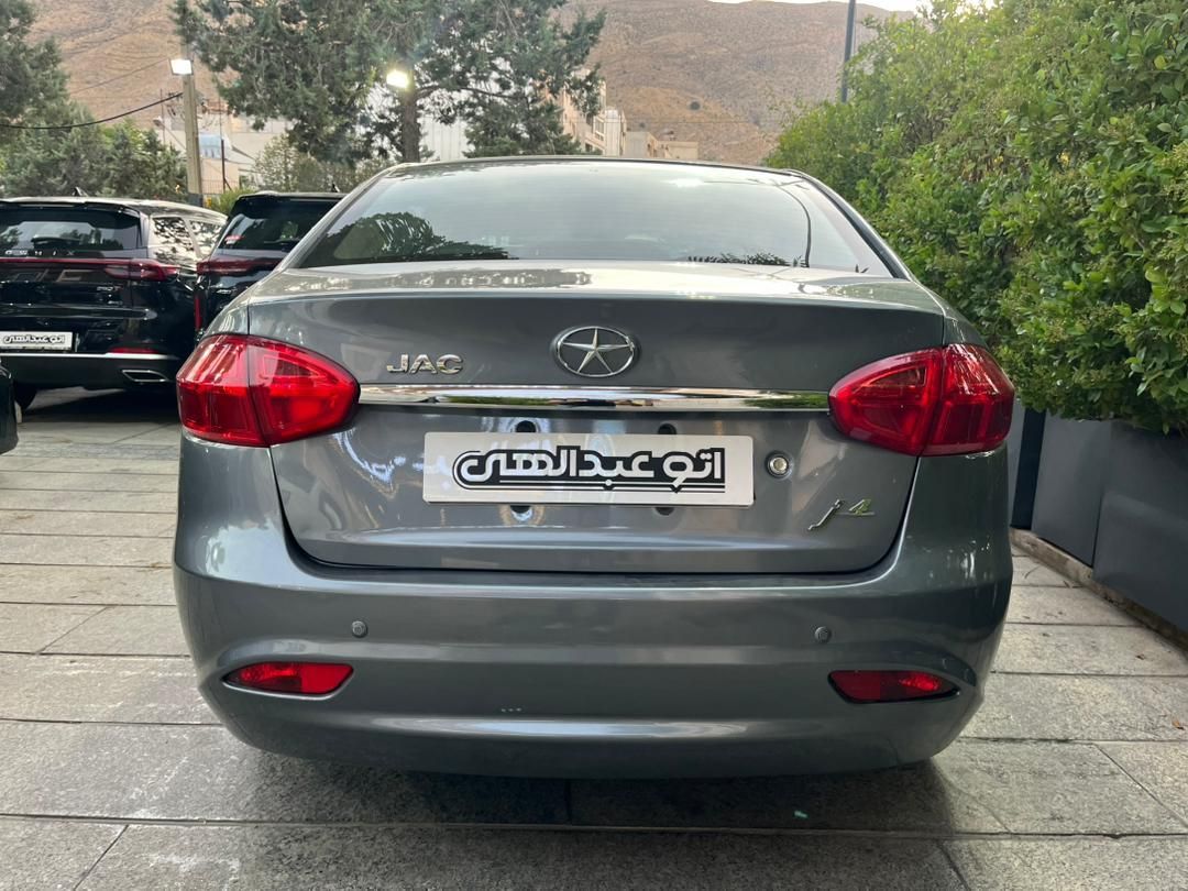 جک J4 اتوماتیک ساده - 1401
