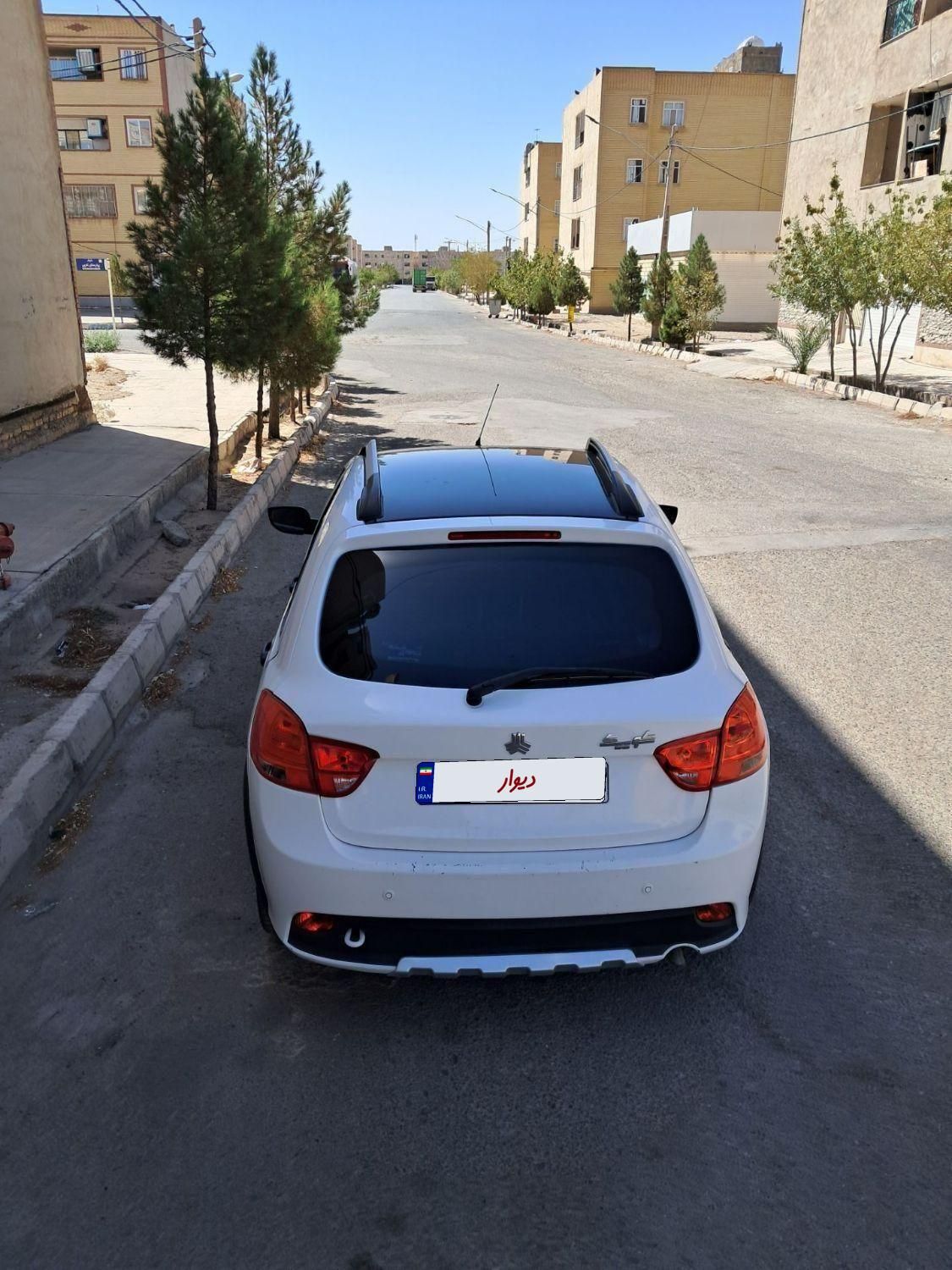 کوییک R دنده‌ای - 1403