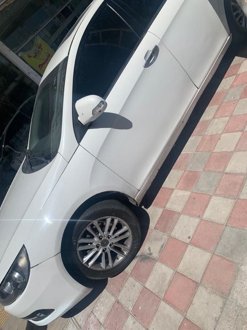جک J5 اتوماتیک - 1394