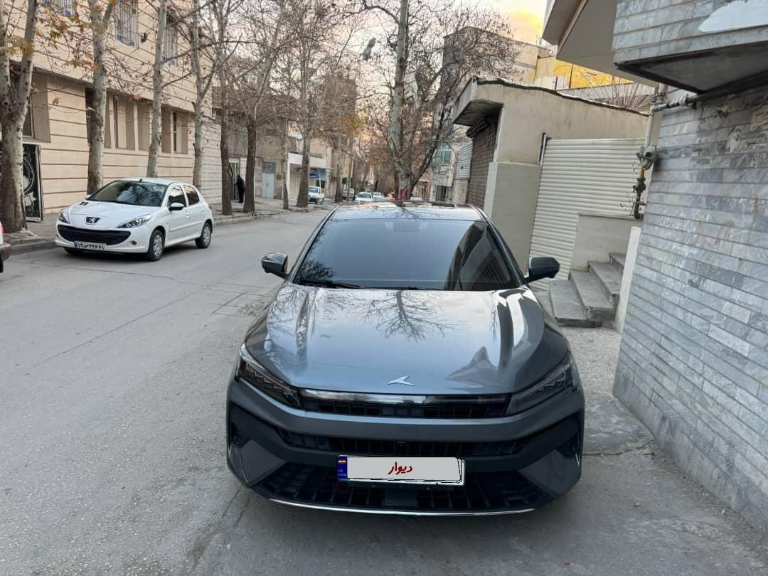خودرو کی ام سی، J7 آگهی ann_19503307
