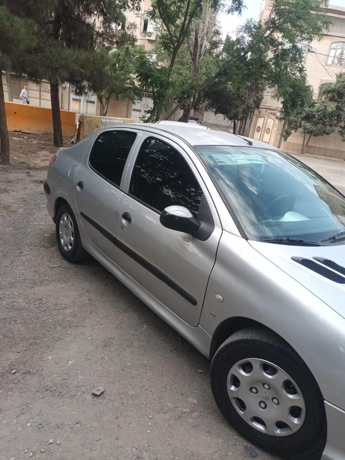 پژو ۲۰۶ صندوق دار v20 - 1388