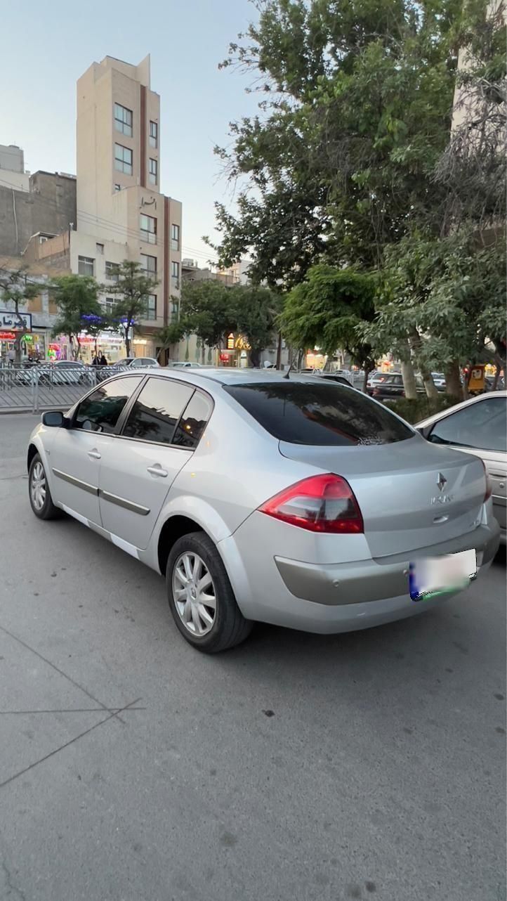 رنو مگان پارس خودرو 2000 - 1390