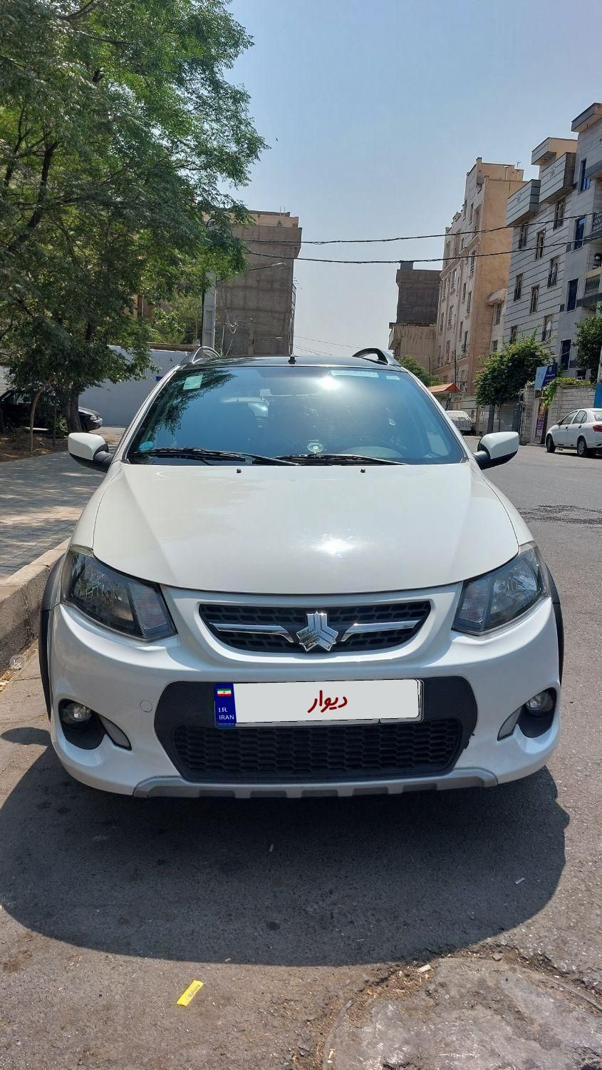 خودرو کوییک، R آگهی ann_19503658