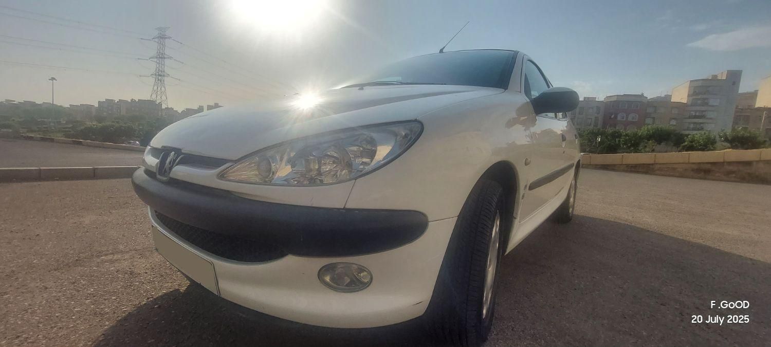 پژو ۲۰۶ صندوق دار v8 - 1392