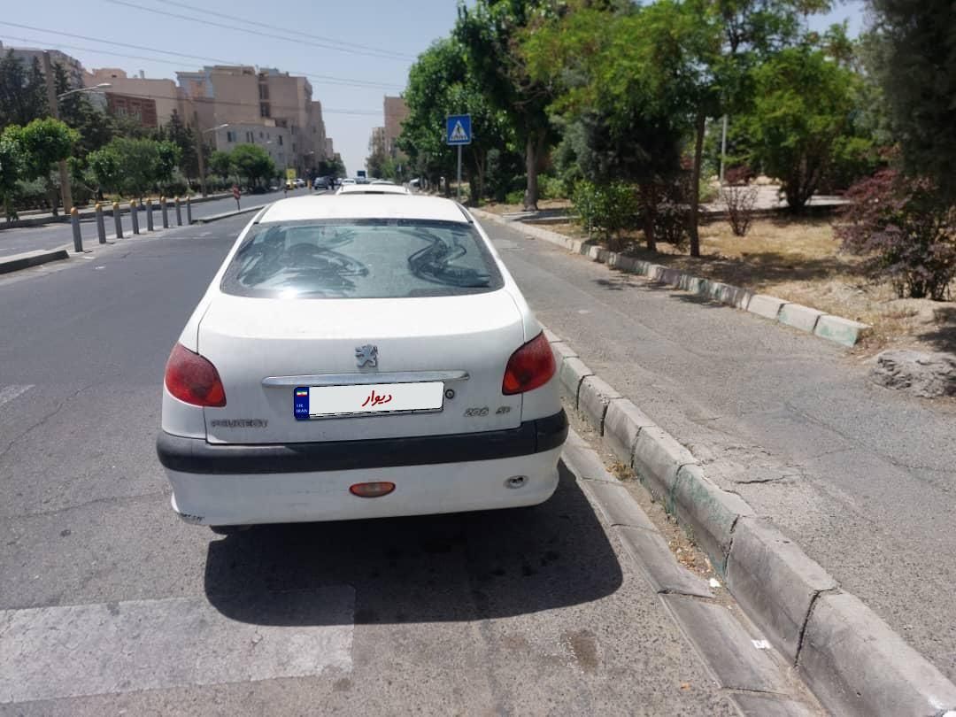 پژو ۲۰۶ صندوق دار v20 - 1390