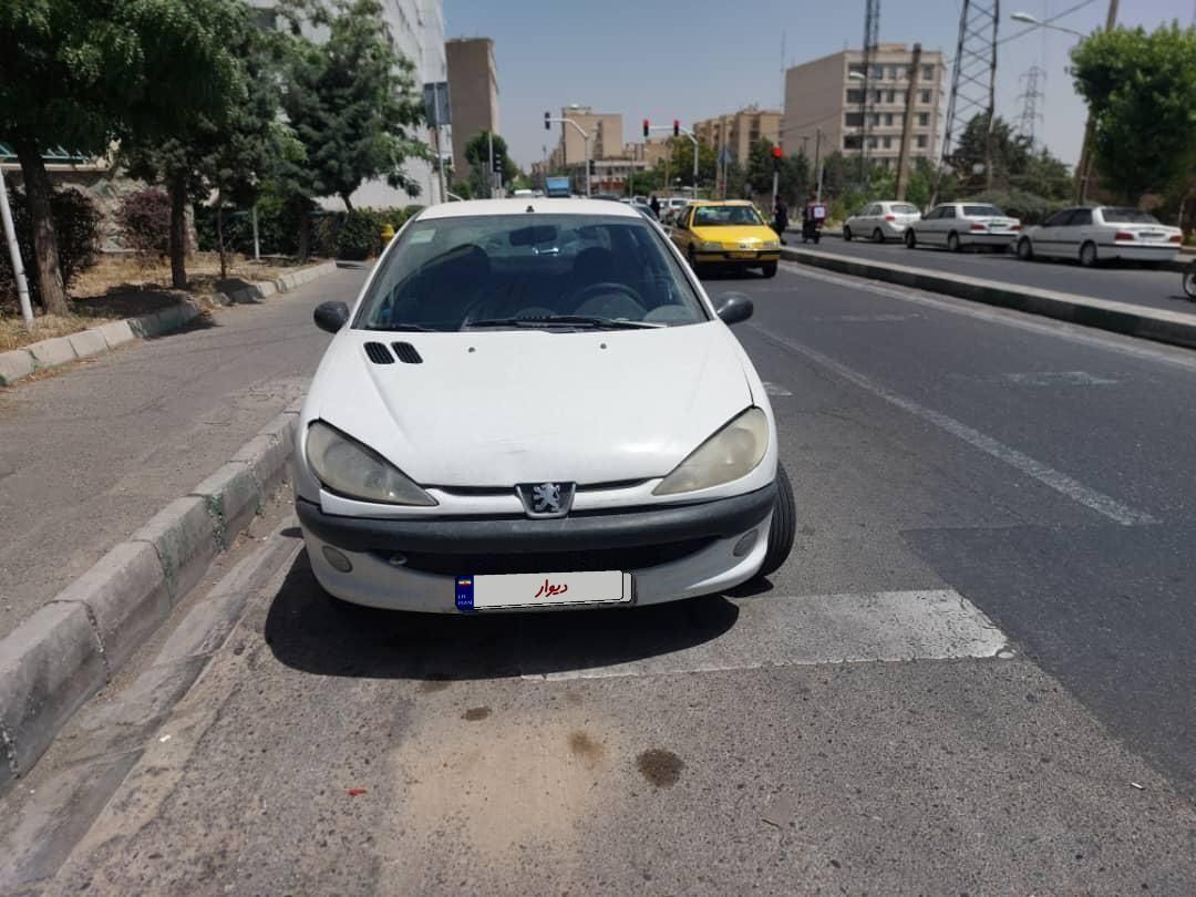 پژو ۲۰۶ صندوق دار v20 - 1390