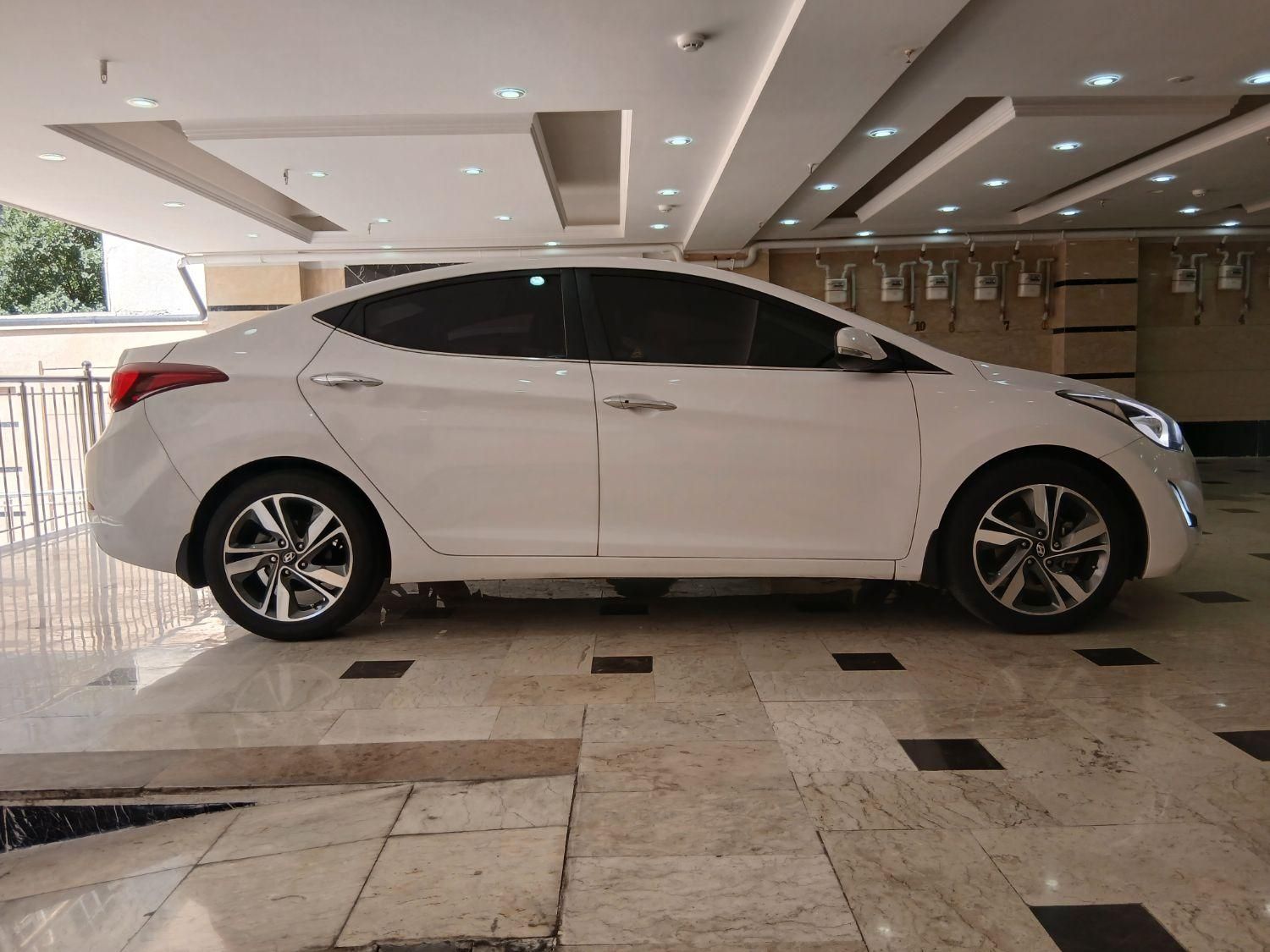 هیوندای النترا 1.8 لیتر - 2014