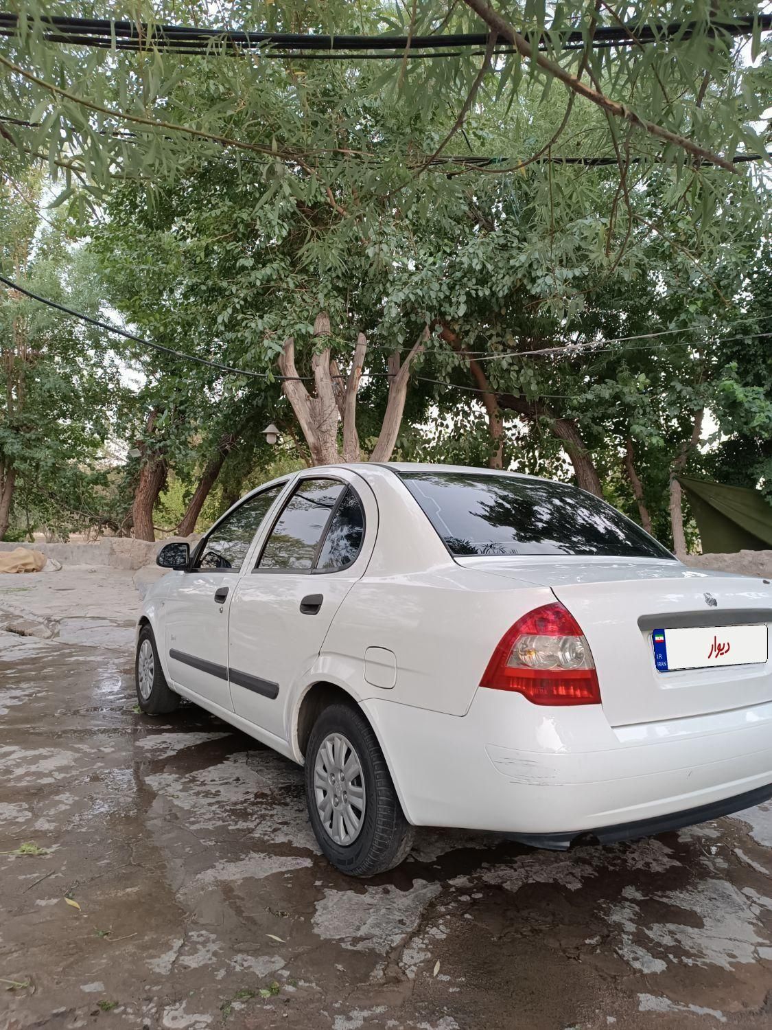 تیبا صندوق دار SX - 1393
