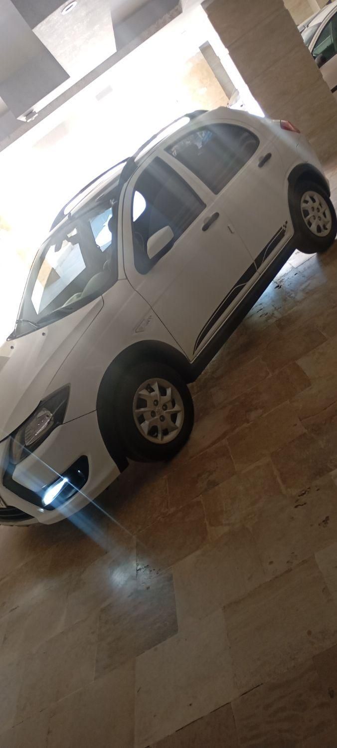 کوییک R دنده‌ای - 1403