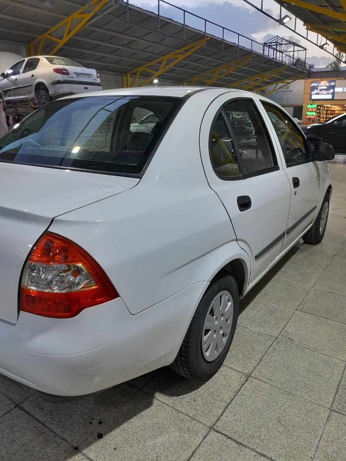 تیبا صندوق دار SX - 1398