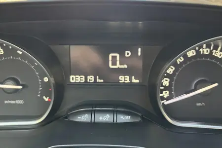 پژو 2008 اتوماتیک - 1397