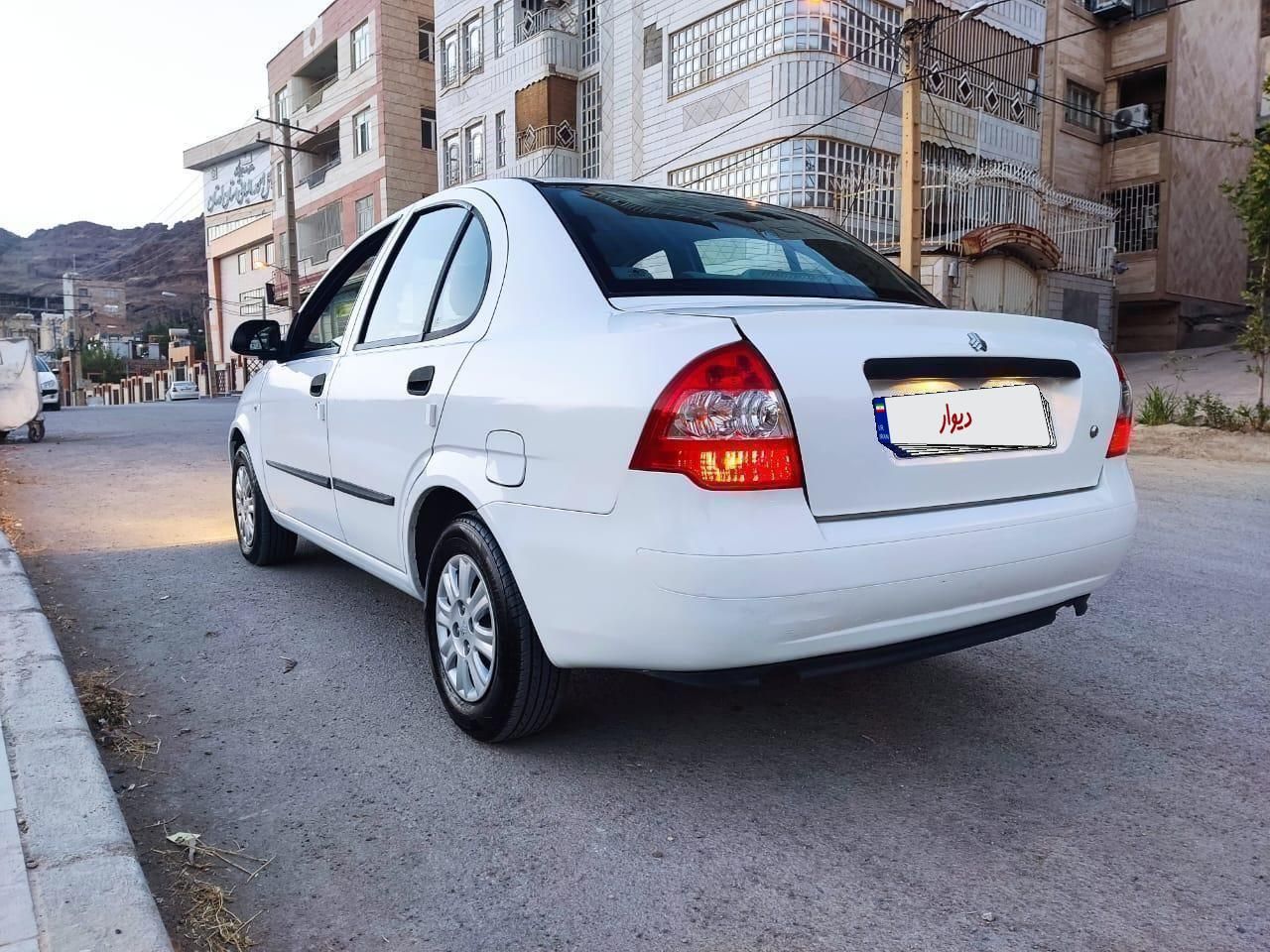 تیبا صندوق دار SX - 1401