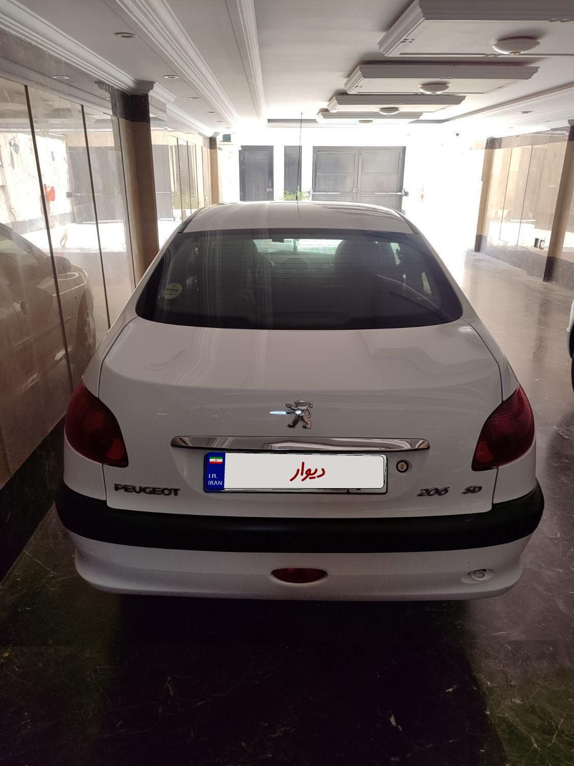 پژو ۲۰۶ صندوق دار v8 - 1399
