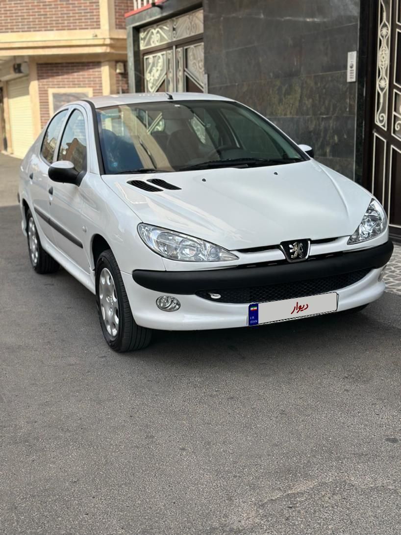 پژو ۲۰۶ صندوق دار v8 - 1396