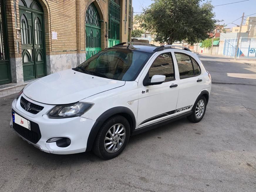 کوییک R دنده‌ای - 1399