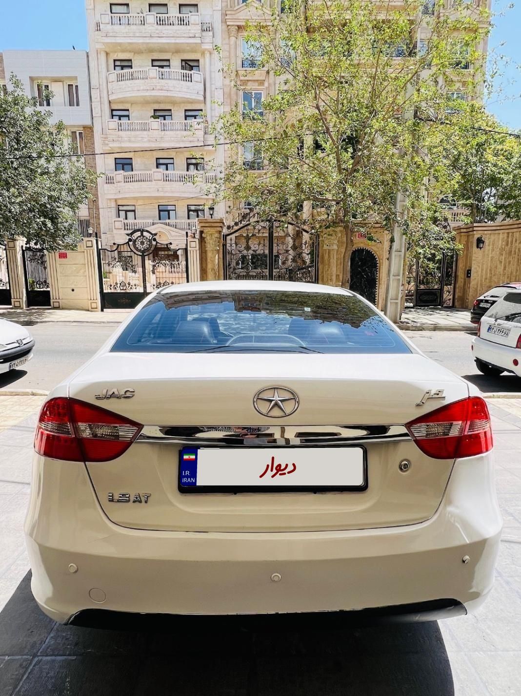 جک J5 اتوماتیک - 1394