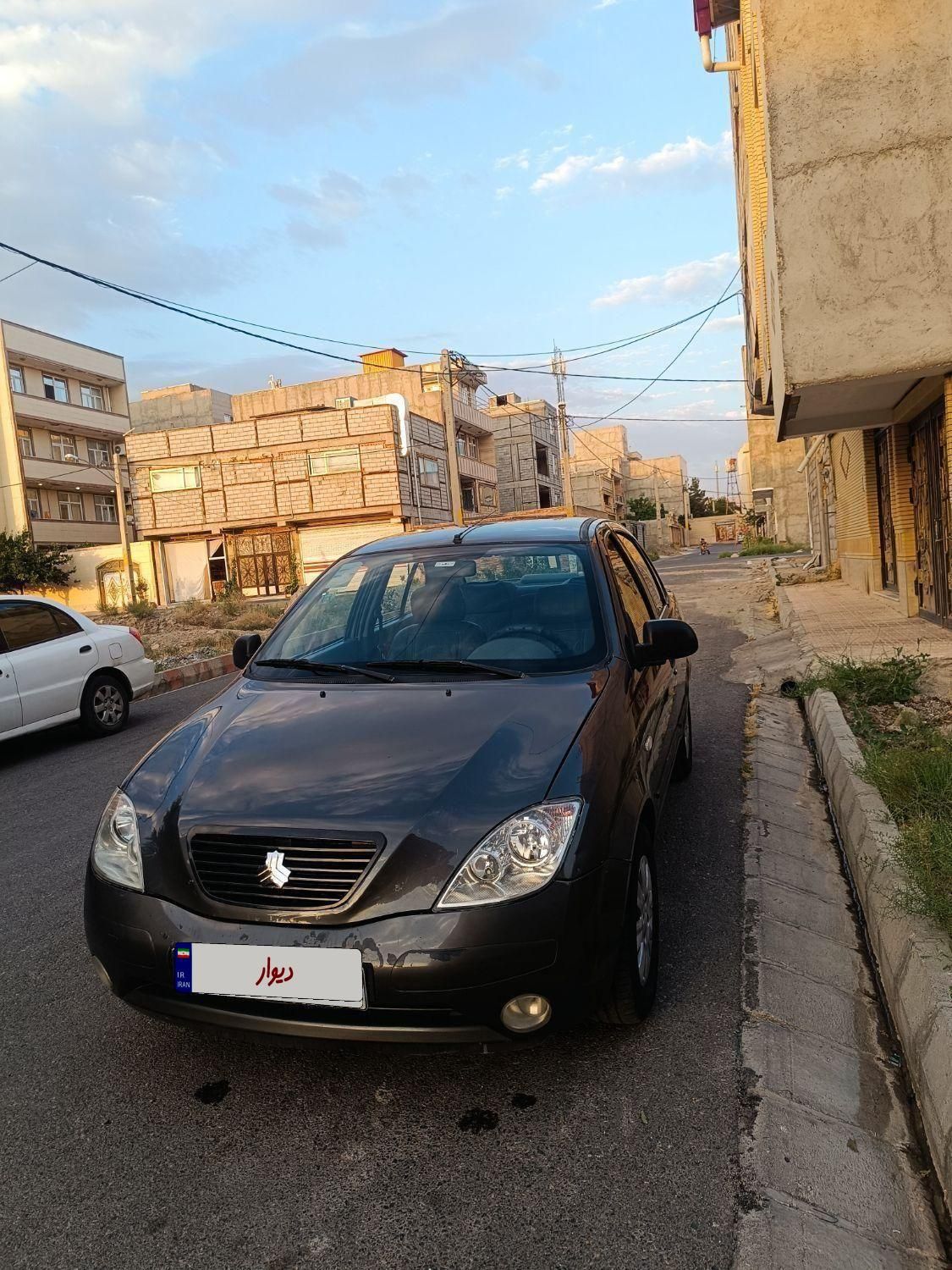 تیبا صندوق دار SX - 1397