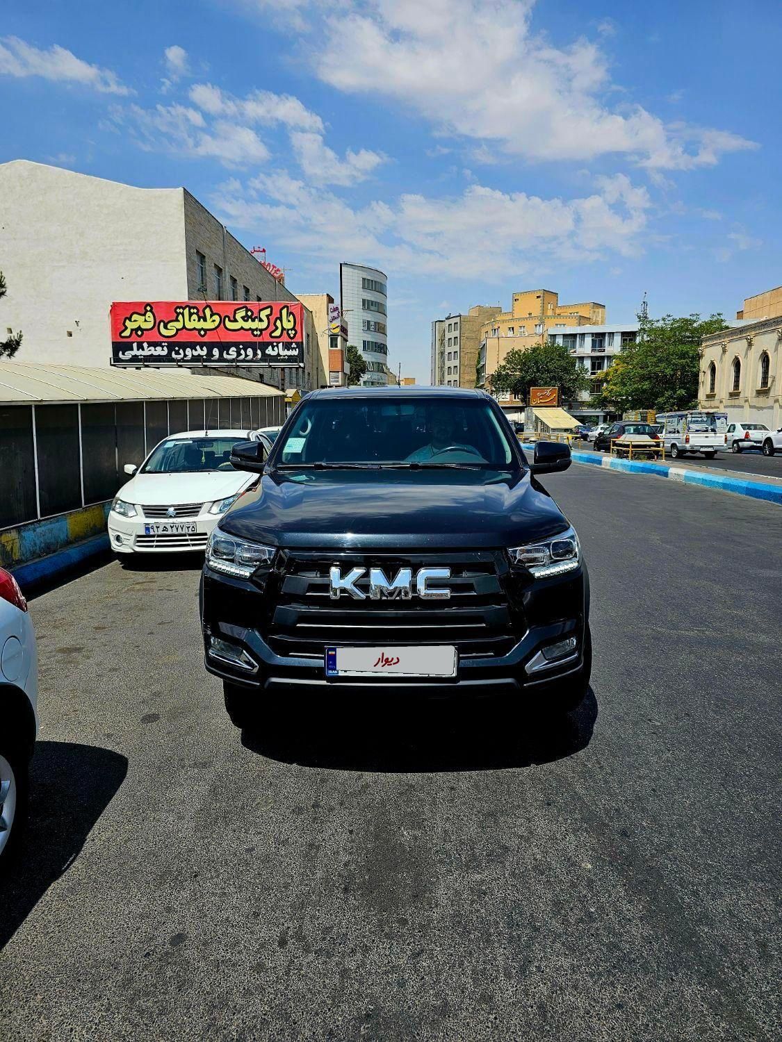 خودرو کی ام سی، T8 آگهی ann_19504886