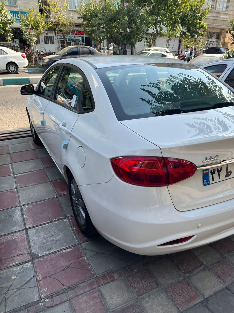 جک J4 اتوماتیک ساده - 1403