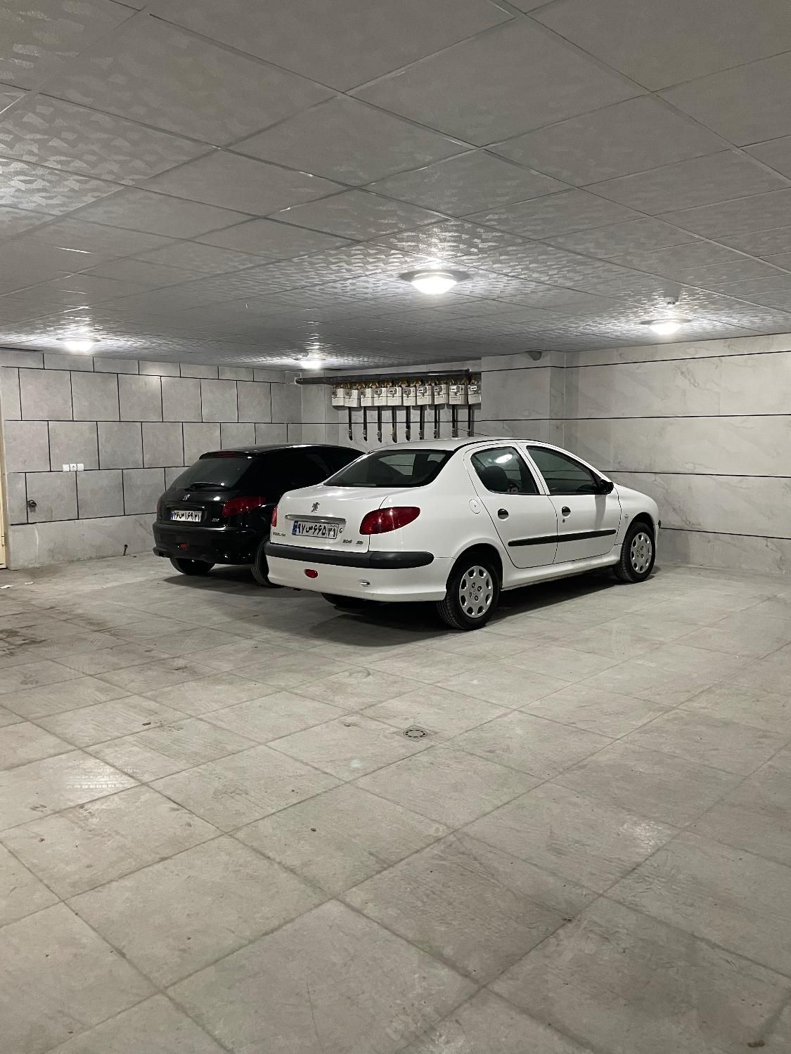 پژو ۲۰۶ صندوق دار v8 - 1399