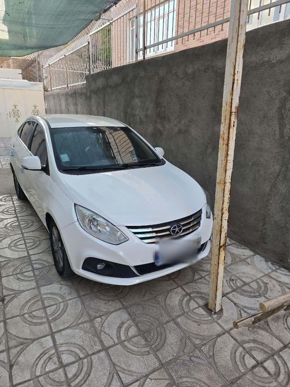 جک J4 اتوماتیک ساده - 1402