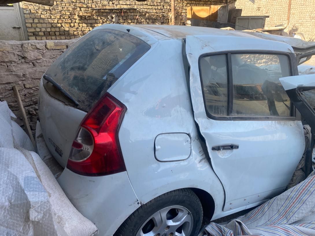 خودرو رنو، ساندرو آگهی ann_19505086