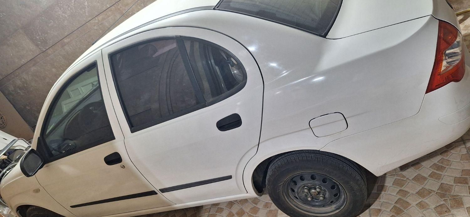 تیبا صندوق دار SX - 1399
